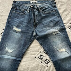 GAP Men's Slim Fit Distressed Blue Jeans - 34x32